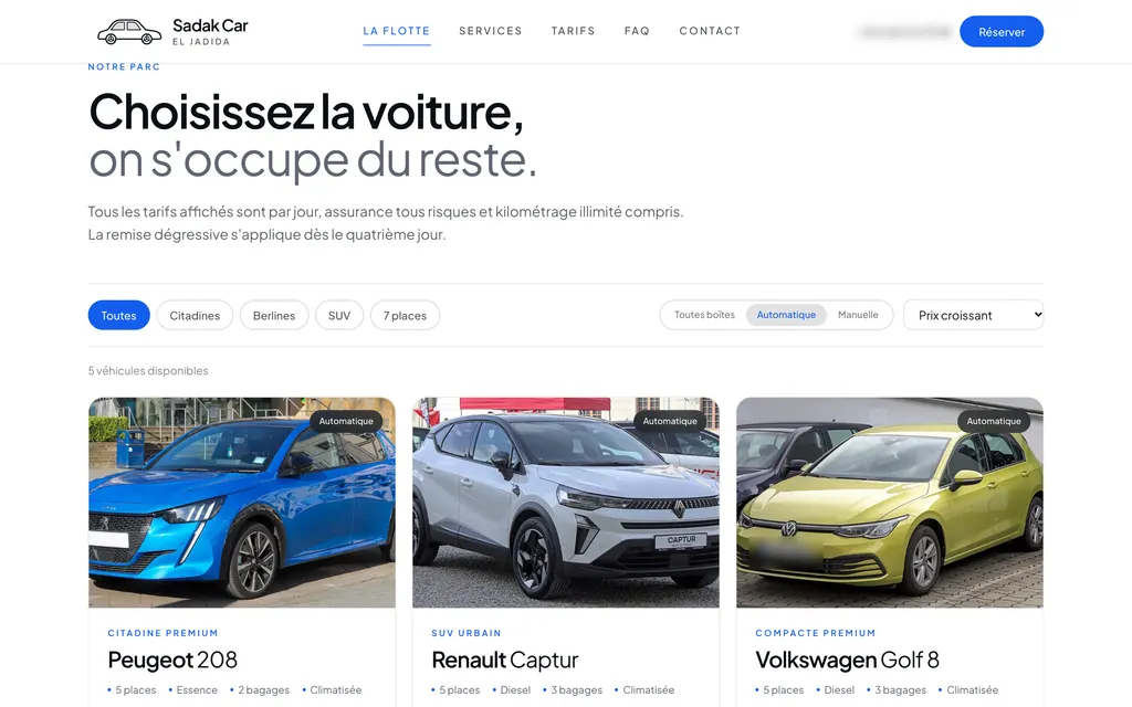 Page flotte : titre, filtres catégorie et boîte automatique, tri par prix, trois fiches véhicule